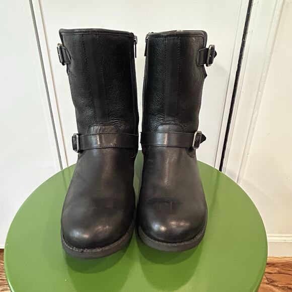 UGG Women's Sz 10 Boots‎ Black Chaney Biker Leather 1007748 - Picture 5 of 13